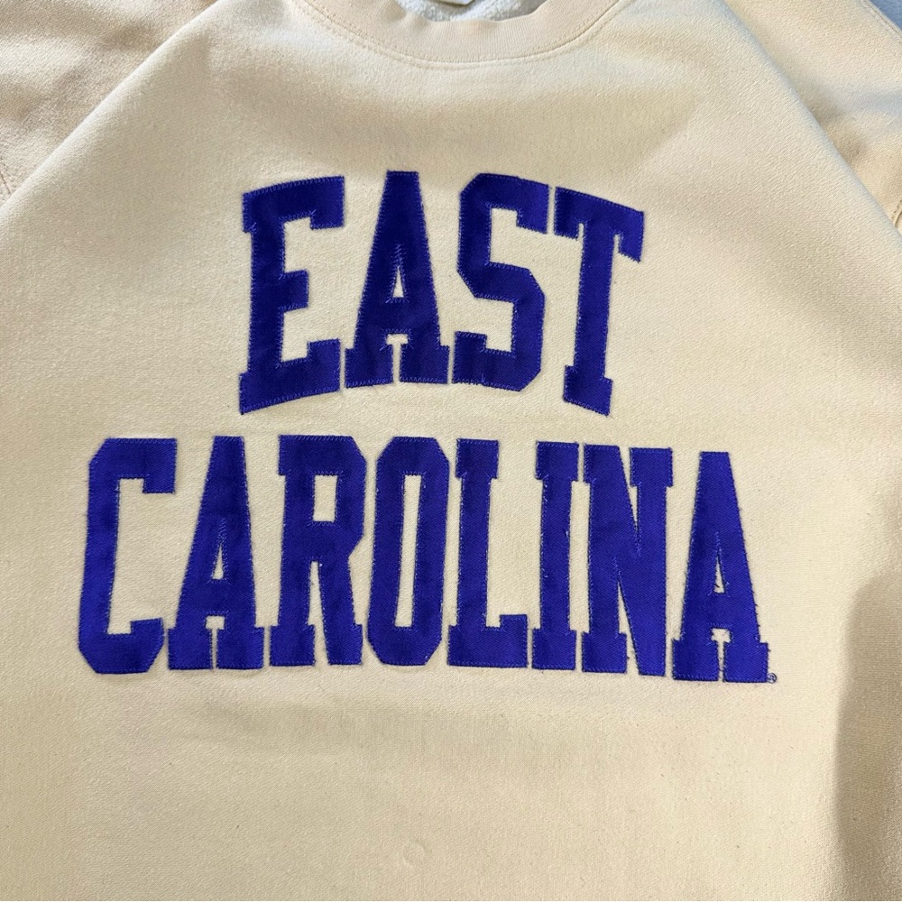 East Carolina ECU Pirates Crewneck Men's Sz L MV Sport Pro-Weave - Picture 2 of 9